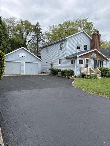 N27W27147 Woodland DRIVE, Pewaukee, WI 53072