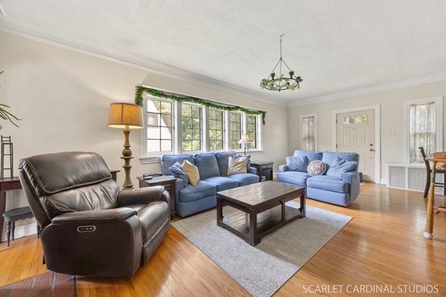 414 WHITNEY Avenue, Joliet, IL 60435