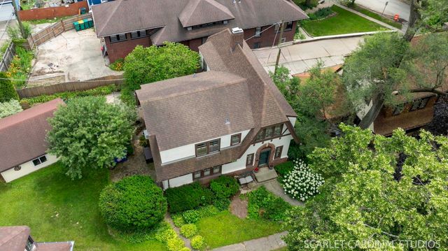 414 WHITNEY Avenue, Joliet, IL 60435