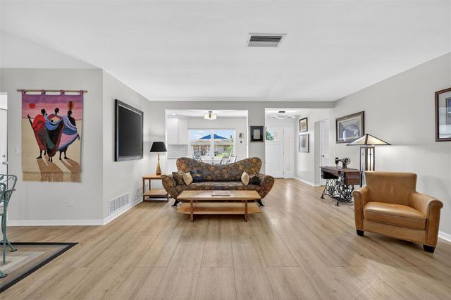 209 WESTWINDS DRIVE, Palm Harbor, FL 34683