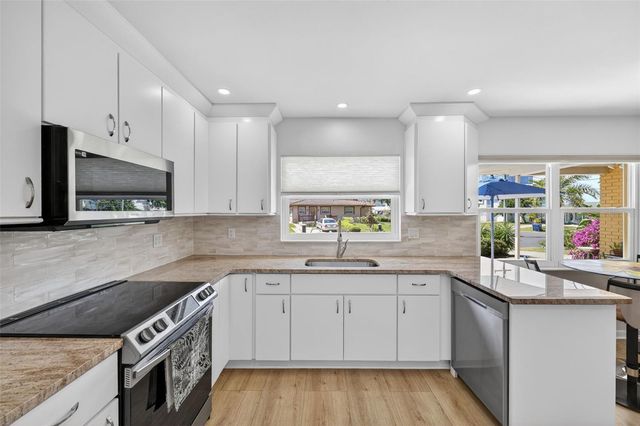 209 WESTWINDS DRIVE, Palm Harbor, FL 34683