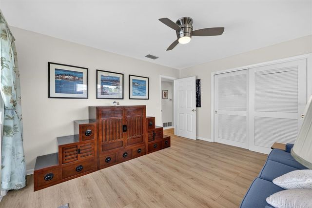 209 WESTWINDS DRIVE, Palm Harbor, FL 34683