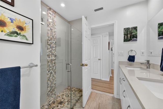 209 WESTWINDS DRIVE, Palm Harbor, FL 34683