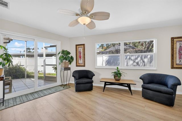 209 WESTWINDS DRIVE, Palm Harbor, FL 34683