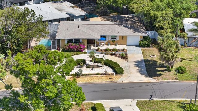 209 WESTWINDS DRIVE, Palm Harbor, FL 34683