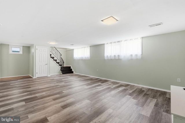 3703 JOHN DR, Brookhaven, PA 19015