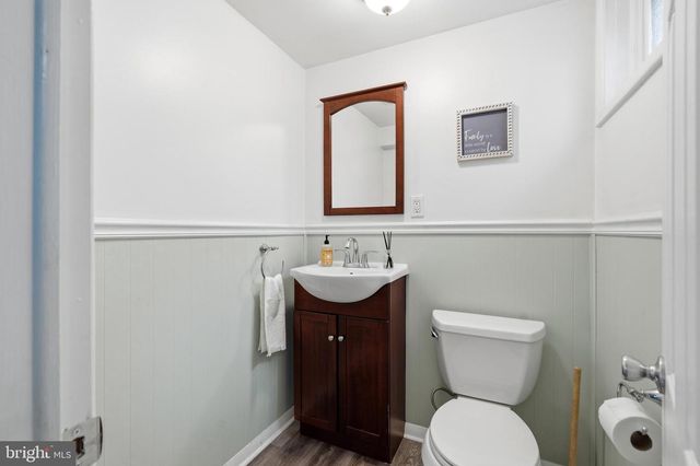 3703 JOHN DR, Brookhaven, PA 19015