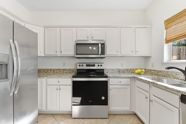 105 4th Ave Apt 404, Murfreesboro, TN 37130