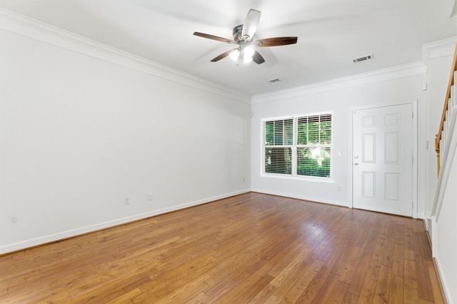 105 4th Ave Apt 404, Murfreesboro, TN 37130