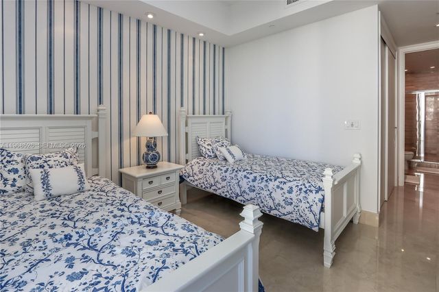 16001 Collins Ave 1102, Sunny Isles Beach, FL 33160