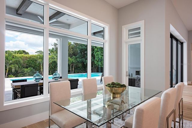 3307 W VAN BUREN DRIVE, Tampa, FL 33611