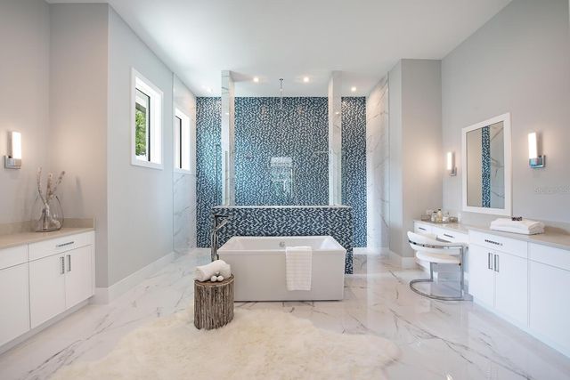 3307 W VAN BUREN DRIVE, Tampa, FL 33611