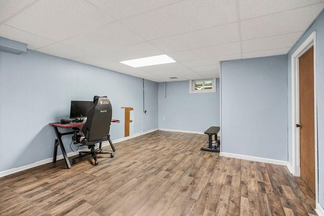 903 NE 67th Place, Gladstone, MO 64118