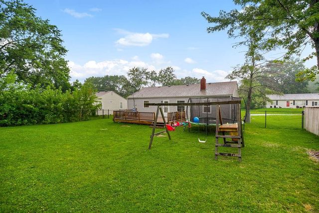 903 NE 67th Place, Gladstone, MO 64118