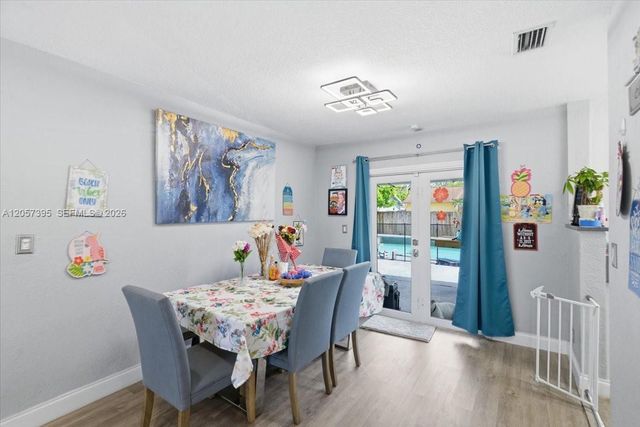10960 NW 21st Street, Sunrise, FL 33322