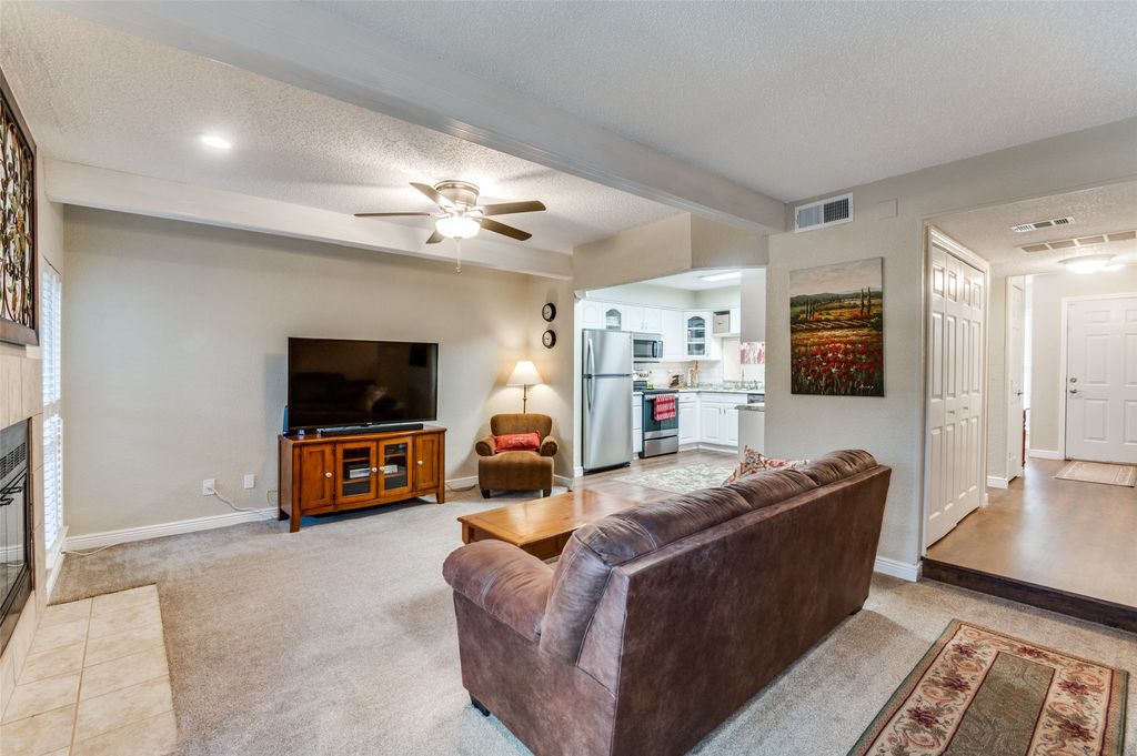 2627 Entrada Boulevard 1, Irving, TX 75038