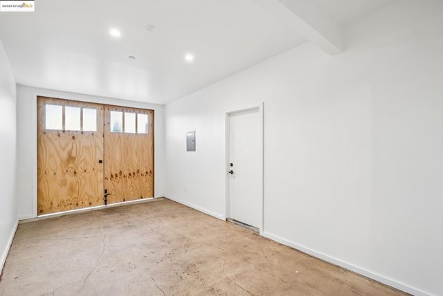 4616 Elmwood Rd, El Sobrante, CA 94803