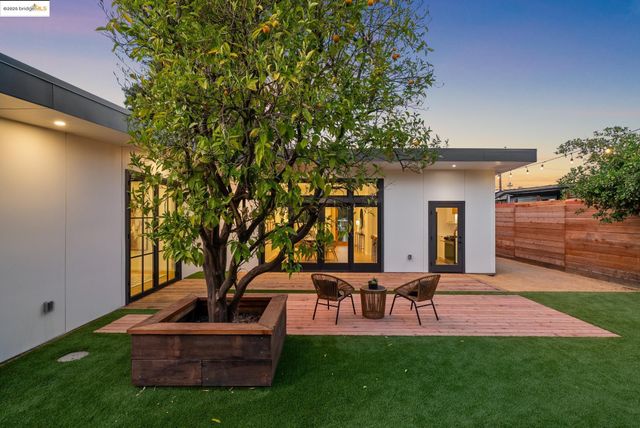 4616 Elmwood Rd, El Sobrante, CA 94803