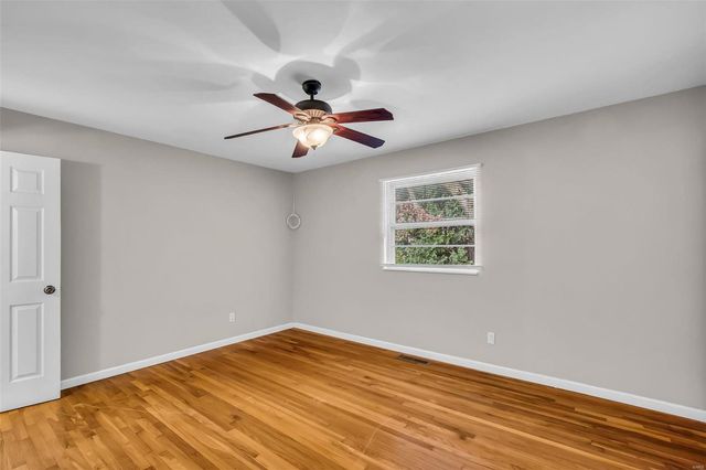 1849 Atmore Drive, St Louis, MO 63136