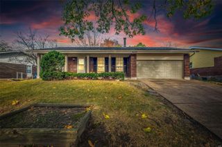 1849 Atmore Drive, St Louis, MO 63136