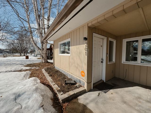 201 E 5TH AVENUE, North Pole, AK 99705