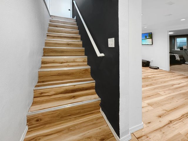 201 E 5TH AVENUE, North Pole, AK 99705