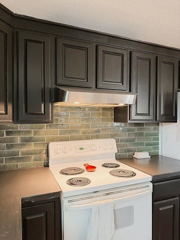 201 E 5TH AVENUE, North Pole, AK 99705
