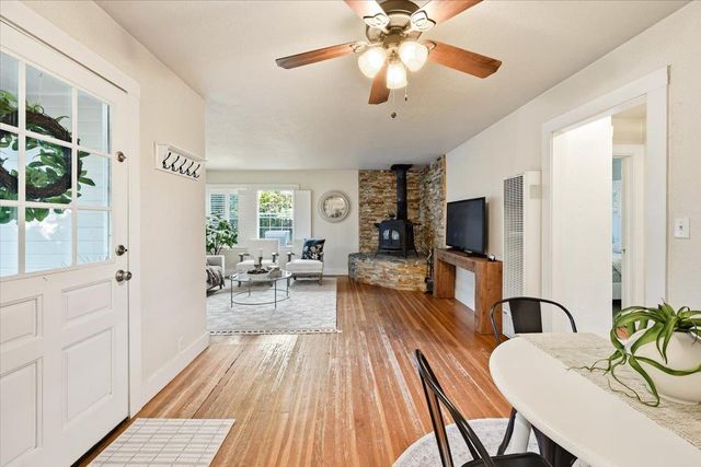 13272 La Barr Meadows Rd, Grass Valley, CA 95949