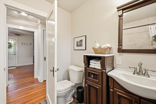 13272 La Barr Meadows Rd, Grass Valley, CA 95949