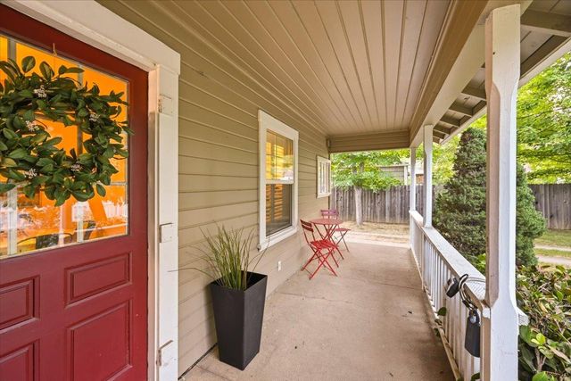 13272 La Barr Meadows Rd, Grass Valley, CA 95949
