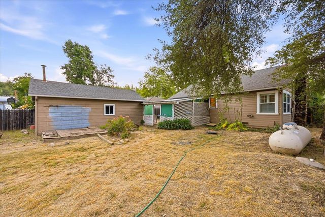 13272 La Barr Meadows Rd, Grass Valley, CA 95949