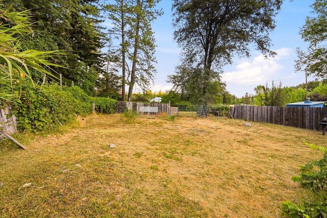 13272 La Barr Meadows Rd, Grass Valley, CA 95949