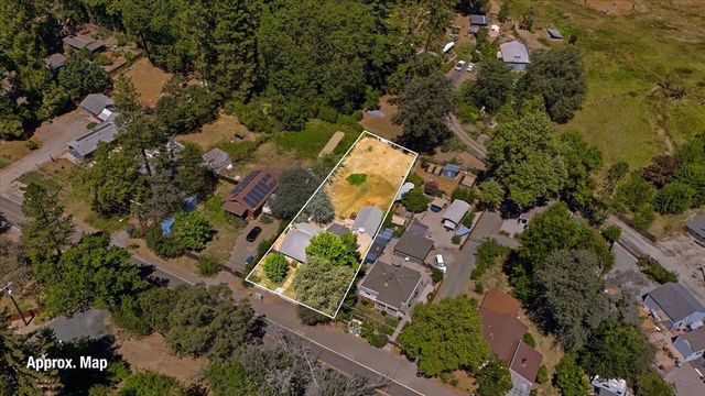 13272 La Barr Meadows Rd, Grass Valley, CA 95949