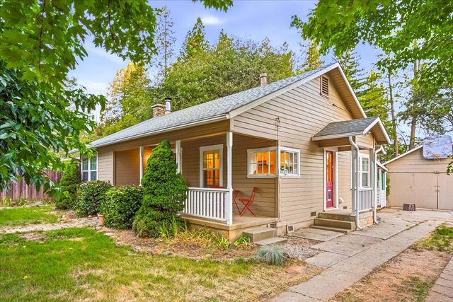 13272 La Barr Meadows Rd, Grass Valley, CA 95949