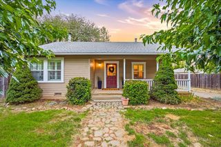13272 La Barr Meadows Rd, Grass Valley, CA 95949