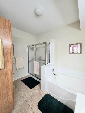 3809 Misty Meadow Lane, Batavia Twp, OH 45102