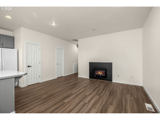 3273 Sw 179TH Ter, Beaverton, OR 97003