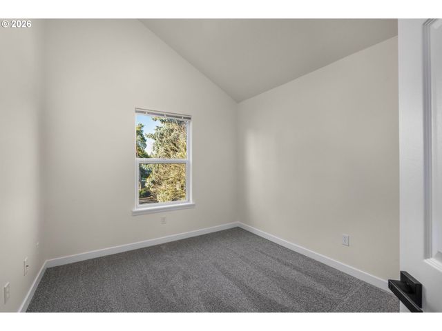 3273 Sw 179TH Ter, Beaverton, OR 97003