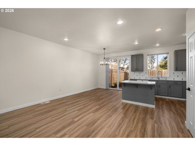 3273 Sw 179TH Ter, Beaverton, OR 97003