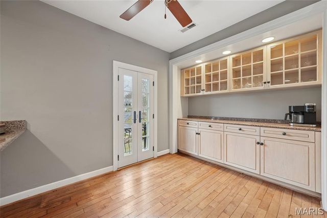 3 Countryside Lane, Frontenac, MO 63131