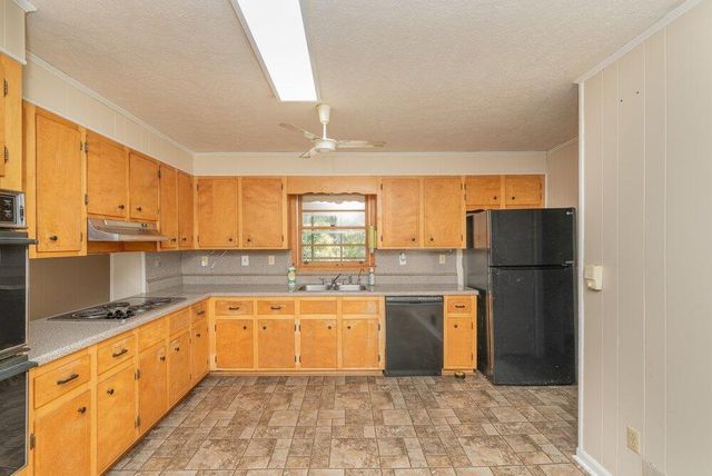 296 Whaley Pond Road, Graniteville, SC 29829
