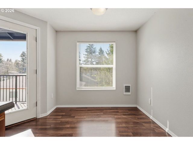 697 Ne 162ND Ave 308, Portland, OR 97230