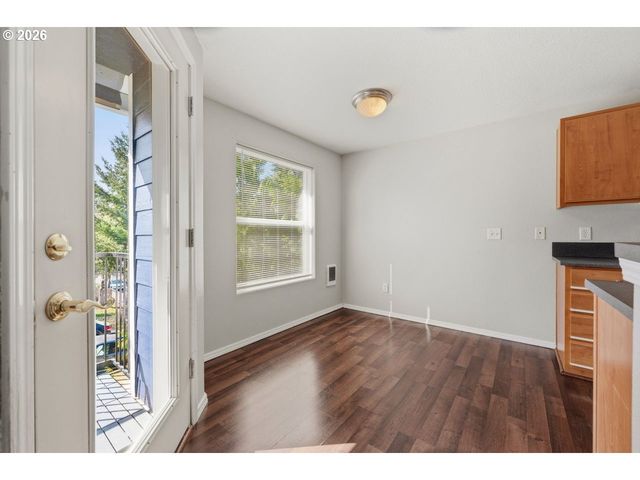 697 Ne 162ND Ave 308, Portland, OR 97230