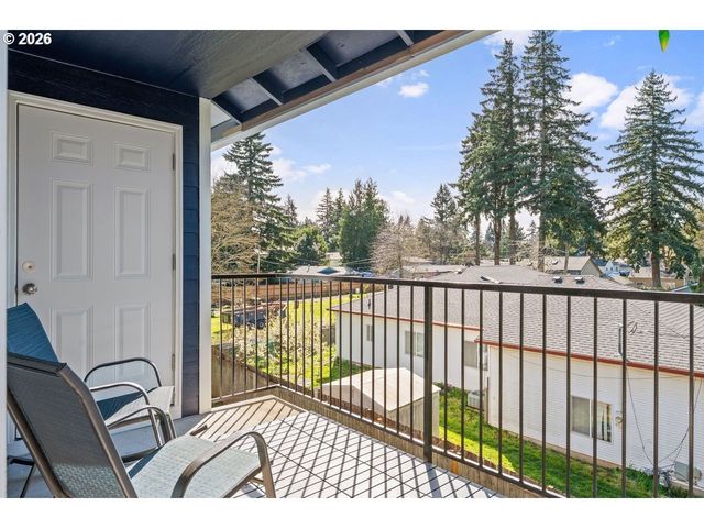 697 Ne 162ND Ave 308, Portland, OR 97230