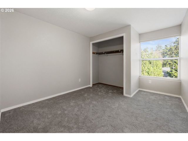 697 Ne 162ND Ave 308, Portland, OR 97230