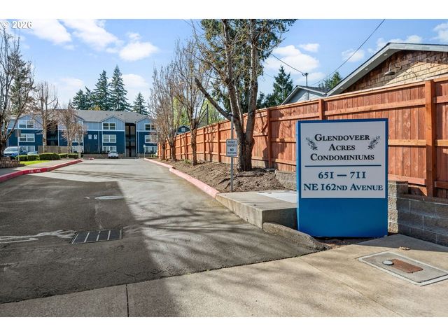 697 Ne 162ND Ave 308, Portland, OR 97230