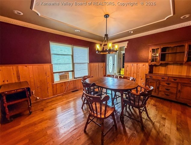 2 Hidden CV Road, Charleston, WV 25313