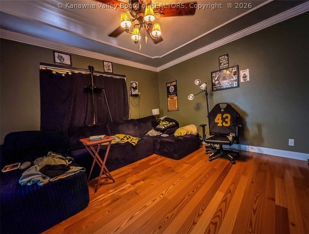 2 Hidden CV Road, Charleston, WV 25313