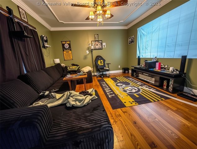 2 Hidden CV Road, Charleston, WV 25313