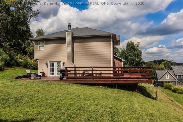 2 Hidden CV Road, Charleston, WV 25313